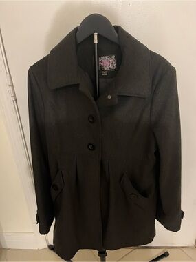 Men’s Krush black wool coat with Button Front